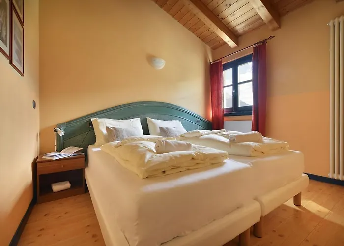 Casa Cola * Premadio