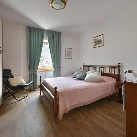 Casa Cola Premadio
